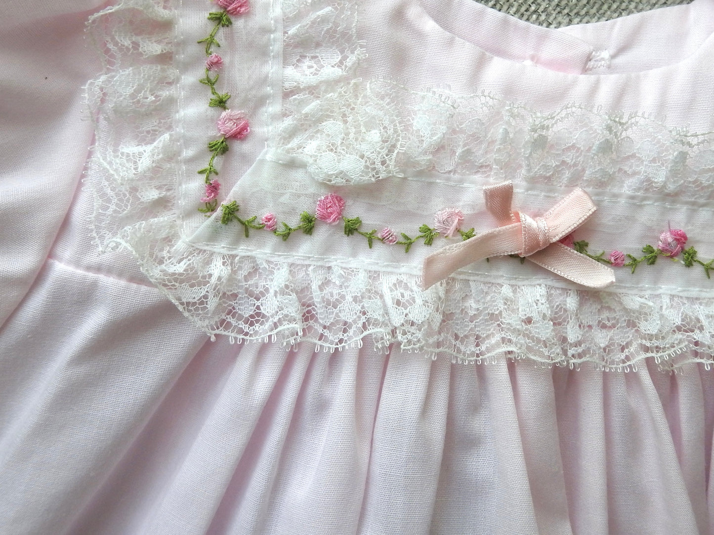 Vintage 80s/90s Alexis Pink Lace Gown 3-6M